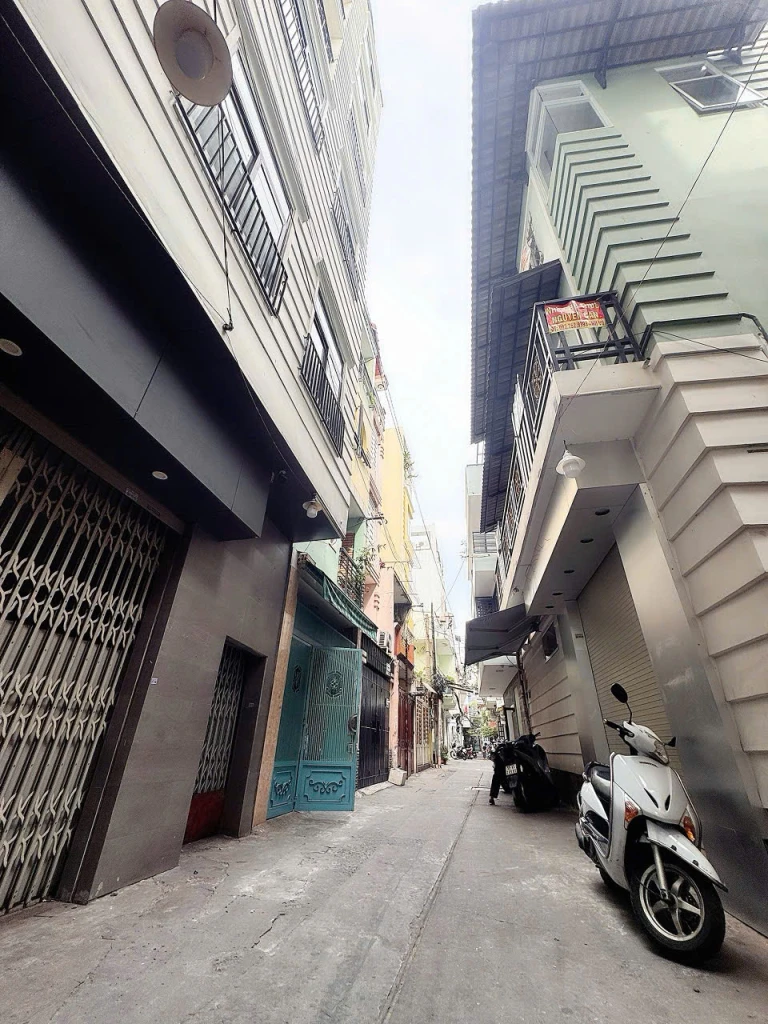 BÁN NHÀ HXH Đ.LÊ VĂN SỸ, QUẬN 3 - DT 6M*10M -  CHỈ 20M RA MT - NHÀ THIẾT KẾ DẠNG KIẾN TRÚC BIỆT THỰ PHÁP SIÊU ĐẸP* LIÊN HỆ GIANG GIANG: 093.86.76.685