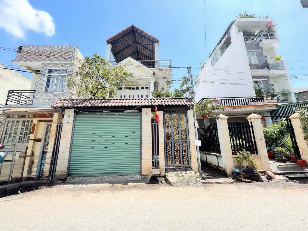 HIẾM NGANG LỚN 7M*37M VUÔNG ĐẸP FULL THỔ - BÁN NHÀ MẶT TIỀN Đ.PHÚ THUẬN, P.PHÚ THUẬN, QUẬN 7 - SẴN SÒNG TIỀN ĐÈU 40TR/TH - CHÍNH CHỦ 0938676685 GIANG GIANG