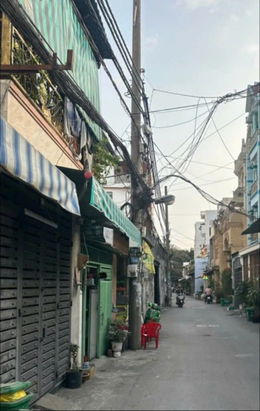 Bán Nhà Bình Tân - Hương Lộ 2 - [ Giá 4.29 Tỷ ]