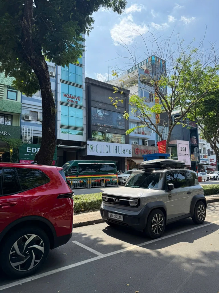 Nhà mặt tiền Hai Bà Trưng – ngang 8.5m, dòng tiền 220 triệu/tháng, vừa điều chỉnh giá