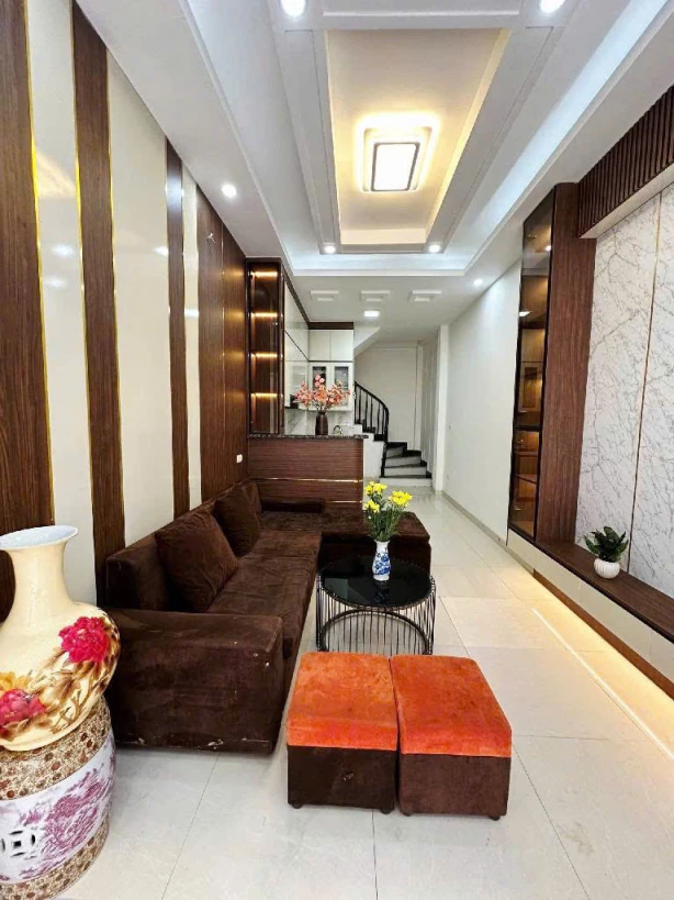 BÁN NHANH NHÀ ĐỘI CẤN - 5 TẦNG - 36M2 – NGÕ THÔNG – VỪA Ở VỪA KINH DOANH – FULL NỘI THẤT - GIÁ TÔT ĐẦU TƯ