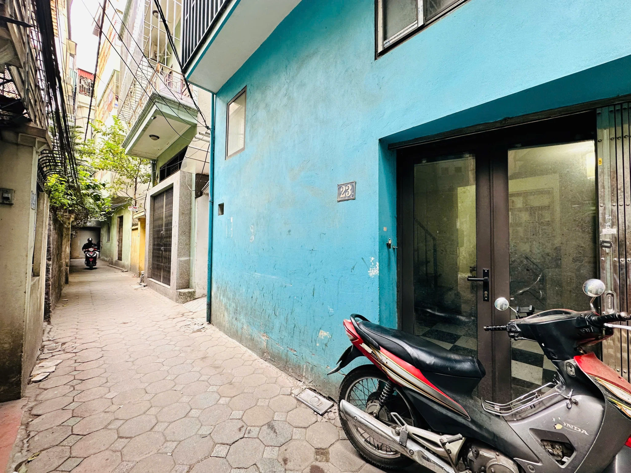 🏡🌈 AN CƯ LÝ TƯỞNG! Lô góc Nguyễn Trãi, 3 thoáng, 23m², về xây mới.