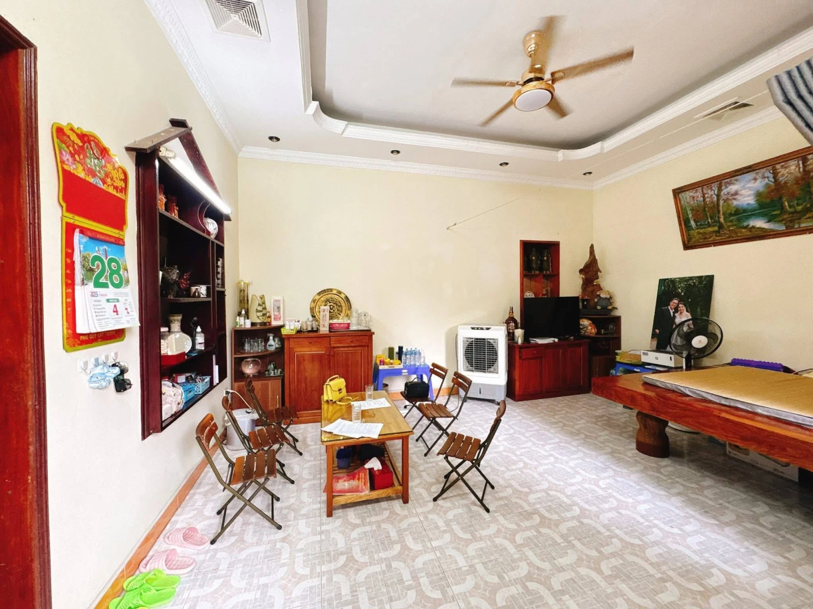 Phố Quan Nhân-75m*3tầng*6mMT-Lô góc,3 thoáng-Gần hồ-Ôtô vào nhà-Kinh doanh-14,8 tỷ