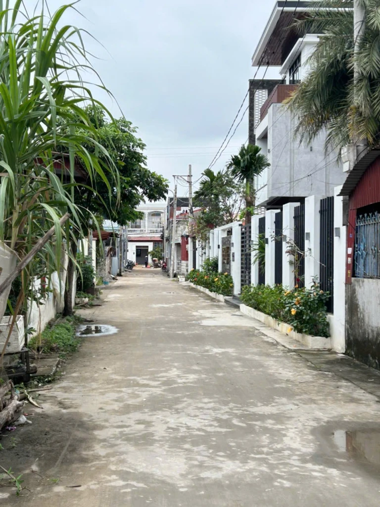 Đất đẹp hiếm ngay đầu ngõ 125 Tân Thành – ngõ ô tô tránh nhau  Giá chỉ 2x triệu/m²  ZALO 0567 222 555