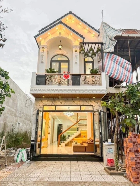 BÁN NHÀ 1 TRỆT 1 LẦU ĐẸP GIÁ TỐT – ĐƯỜNG LÊ VĂN TÁCH, THỦ DẦU MỘT BÁN NHÀ 1 TRỆT 1 LẦU ĐẸP GIÁ TỐT – ĐƯỜNG LÊ VĂN TÁCH, THỦ DẦU MỘT