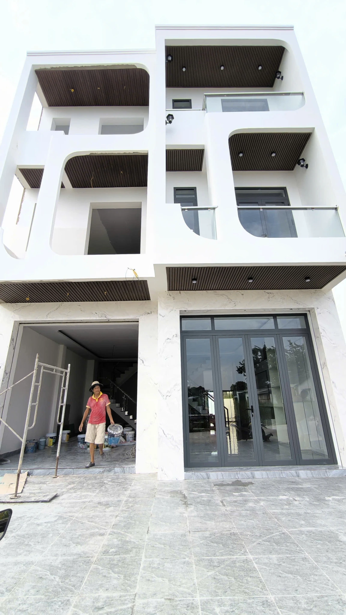 Nhà Mặt Tiền Mới Xây Ngay Trung Tâm Thủ Dầu - 1 Trệt 2 Lầu - Chỉ Hơn 2 Tỷ Nhà Mặt Tiền Mới Xây Ngay Trung Tâm Thủ Dầu - 1 Trệt 2 Lầu - Chỉ Hơn 2 Tỷ