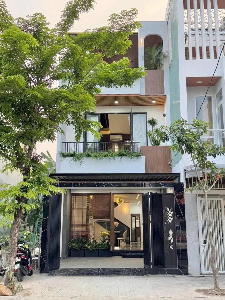 Đáo hạn cần thanh lý nhanh căn nhà mới 2 tầng 120m2  ngay trung tâm TP - Thủ Dầu Một.