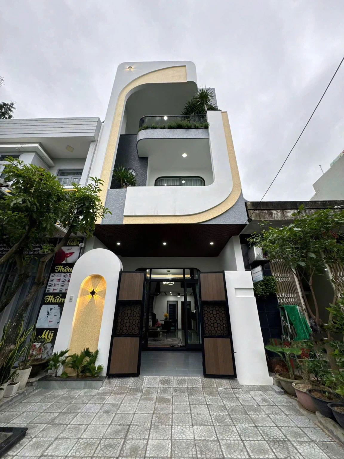 NHÀ PHỐ MỚI XÂY - TẶNG FULL NỘI THẤT - 2ty2 hẻm 6m