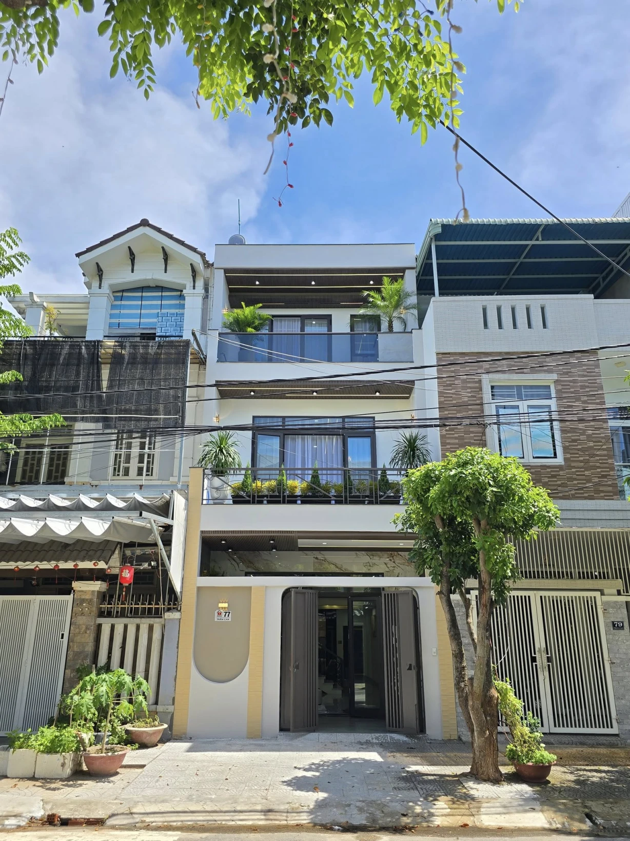 Bán Nhà Phố Đẹp Tại Thủ Dầu Một – Vị Trí Đẹp - Giá Tốt - Sổ Hồng Riêng