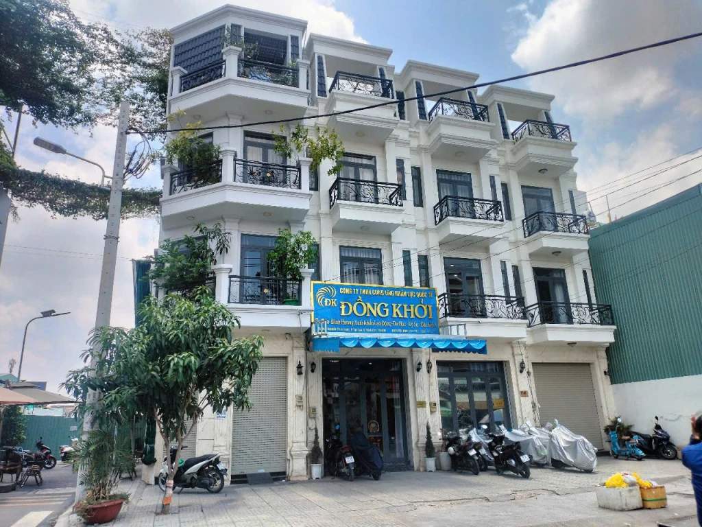 BÁN NHÀ PHỐ 3 LẦU SỔ RIÊNG MẶT TIỀN KINH DOANH HỒ VĂN LONG - NGUYỄN TRIỆU LUẬT, BÌNH TÂN