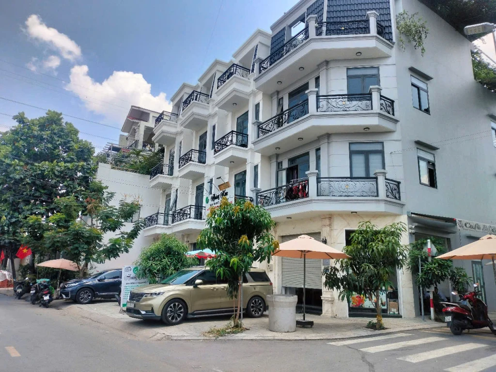 Nhà Đẹp Mặt Tiền Hồ Văn Long – Nguyễn Triệu Luật, Vừa Ở Vừa Kinh Doanh Tuyệt Vời!