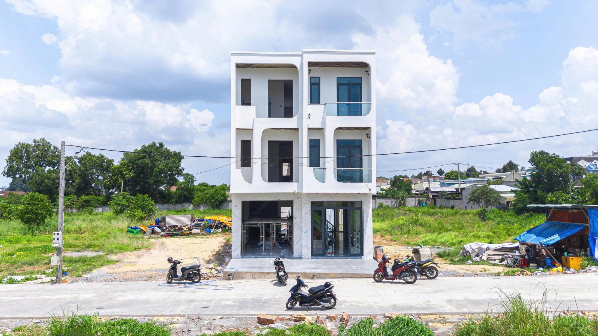 SIÊU PHẨM NHÀ PHỐ MỚI XÂY – TRUNG TÂM THỦ DẦU MỘT