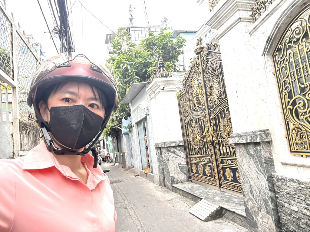 🎉TƯƠNG LAI NHÀ RA MT 40M TUYẾN ĐƯỜNG BẮC NAM- GIÁ TRỊ TĂNG CAO💙
💙BÁN BIỆT THỰ MINI- Đ.TÔN ĐẢN- DT LỚN 180M2- NGANG 5- DÀI 18M- LƯU THÔNG Đ.TÔN THẤT THUYẾT- GẦN TRƯỜNG ĐH NGUYỄN TẤT THÀNH🥰