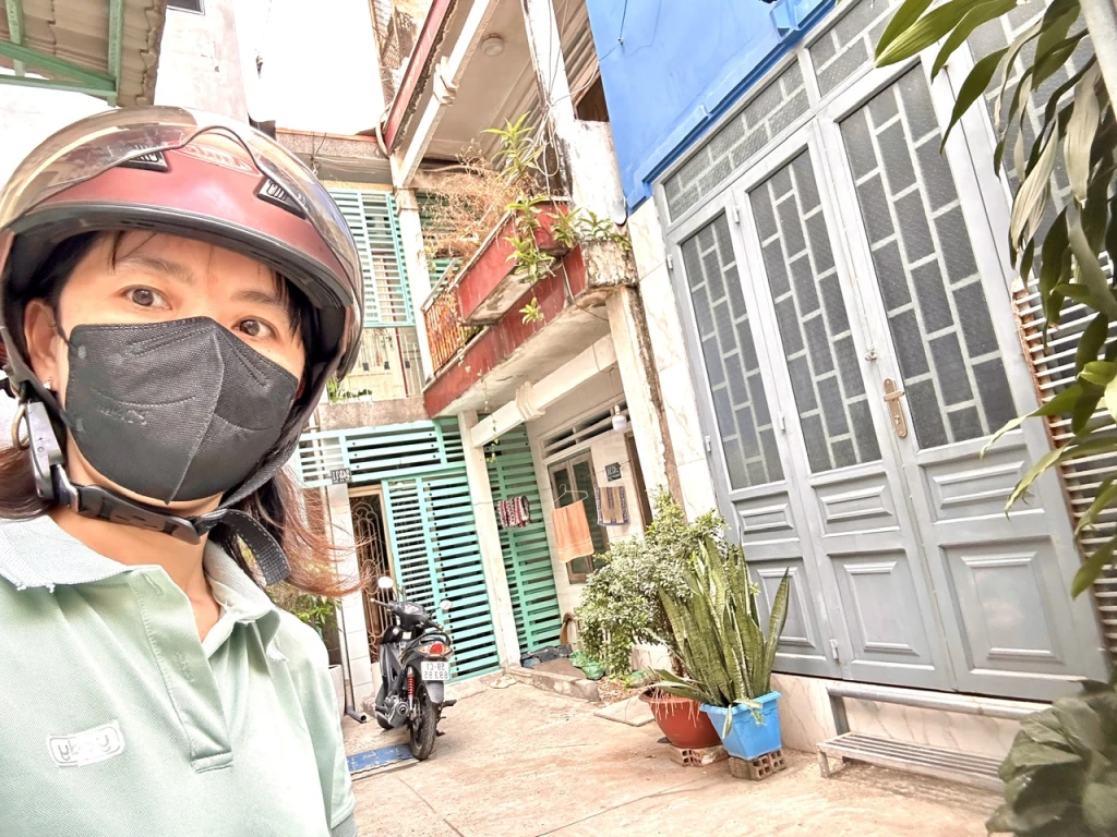 BÁN NHÀ NGANG 4.5M- Đ.TÔN THẤT THUYẾT- DTSD 154M2- GIAO THƯƠNG GIỮA TÔN ĐẢN VÀ KHÁNH HỘI- GẦN TRƯỜNG ĐH NGUYỄN TẤT THÀNH.