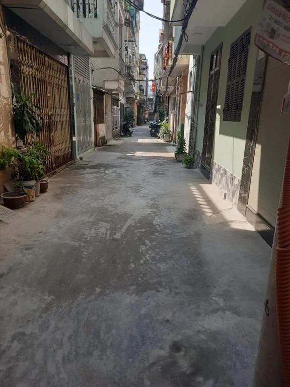 Bán đất tặng nhà 2 tầng tại Lương Văn Can Hà Đông 10 tỷ