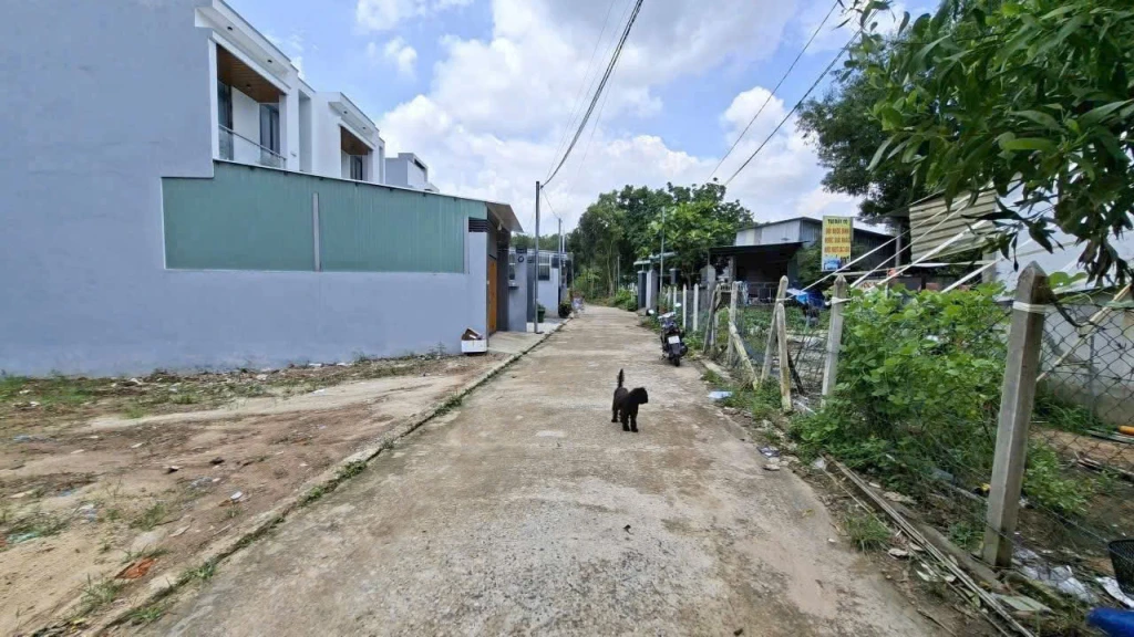 Bán đất 5x30m đường Hồ Văn Cống, P. Tương Bình Hiệp. Ô tô vào tận nơi giá chỉ 1,5 tỷ