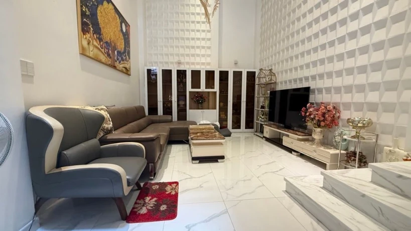 Hẻm xe hơi Nguyễn Tư Giản, Gò Vấp – Nhà 5 tầng, ngang 4.2m – Diện tích 54.2m² – Giá 10.5 tỷ