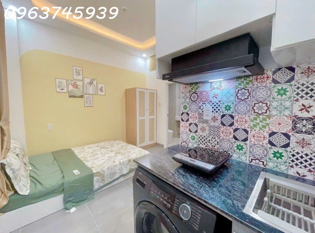 Nhà có thang máy, diện tích 51m2, ngang 5.7m x 9m, 4 tầng, giá 7.5 tỷ, Đường 22 Thủ Đức