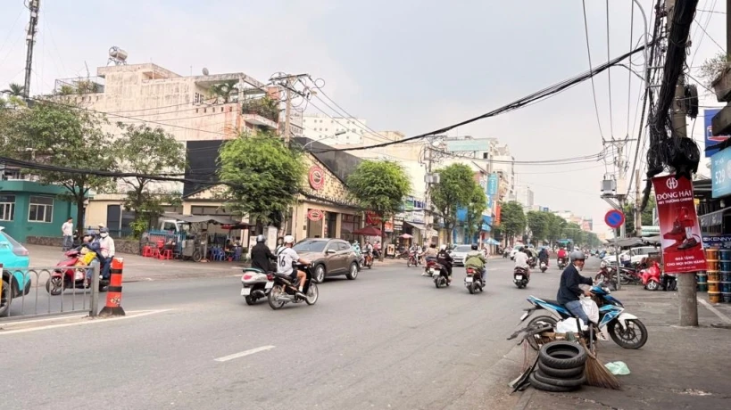 QUẬN 3: MẶT TIỀN CÁCH MẠNG THÁNG TÁM – 300M2 – NGANG 10M CỰC HIẾM