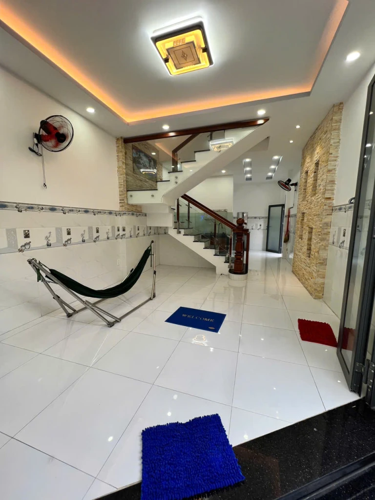 CẦN  BÁN NHÀ MỚI 100% – VỊ TRÍ ĐẸP BÌNH TÂN, GẦN AEON TÂN PHÚ TP HCM