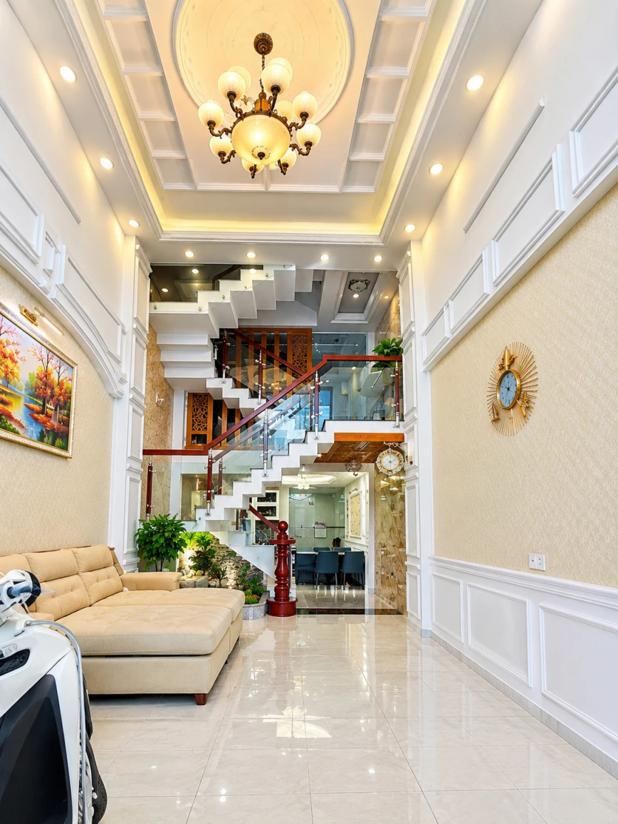 Gần Cv Làng Hoa - 58M² - 5 Tầng - Hẻm Xe Hơi 8m - Nguyễn Văn Khối