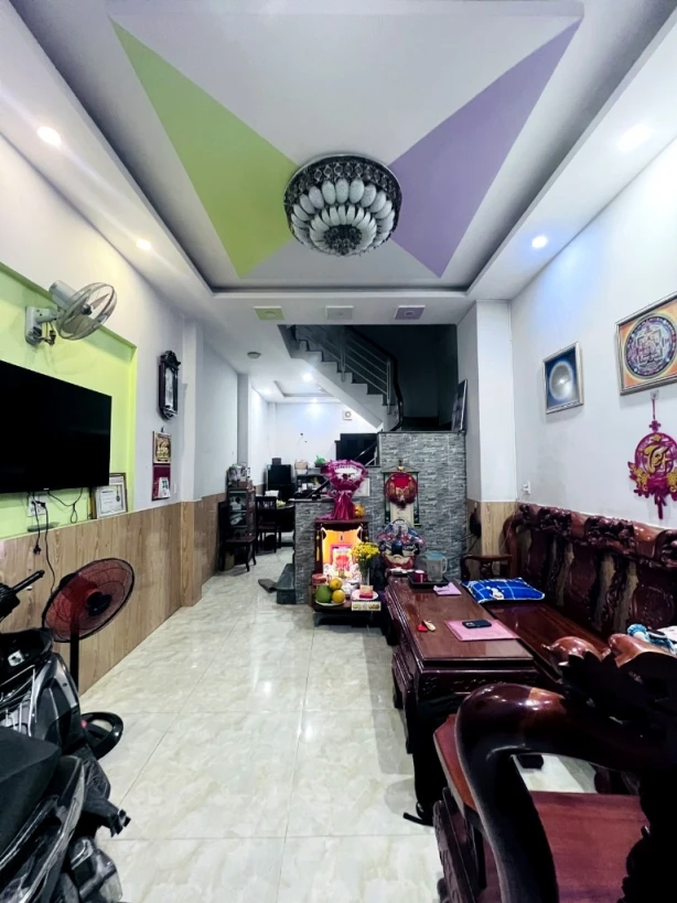Chính chủ 1 đời - 60M² - 3 Tầng - Hẻm Xe Hơi Thông 5M - Nguyễn Văn Khối