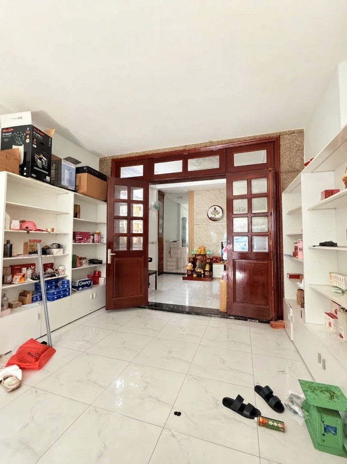 Dòng Tiền 17tr/tháng - Ngang 4.3M - 90M² - 3 Tầng - Hẻm Xe Hơi - Lê Văn Thọ