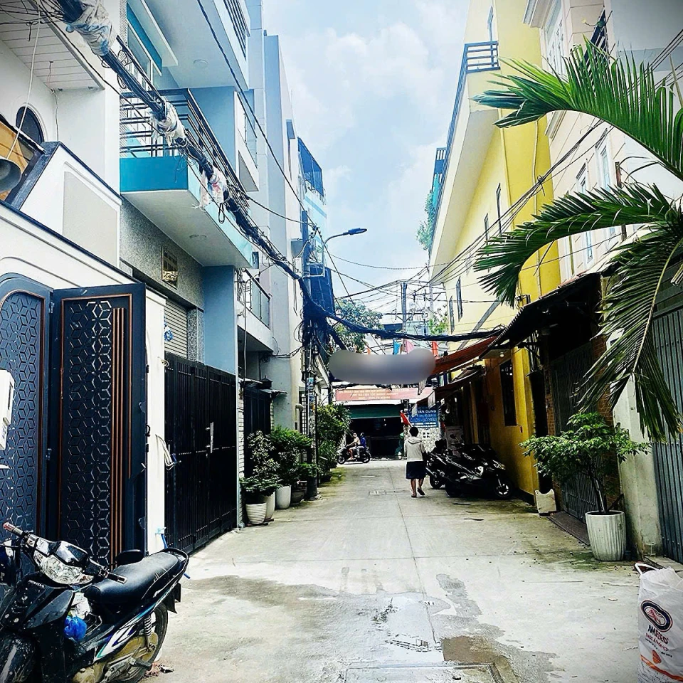 Ô TÔ NGỦ NHÀ – 62M² – 5 Tầng/4PN – Gần kdc CITYLAND – Chỉ hơn 8x Tỷ