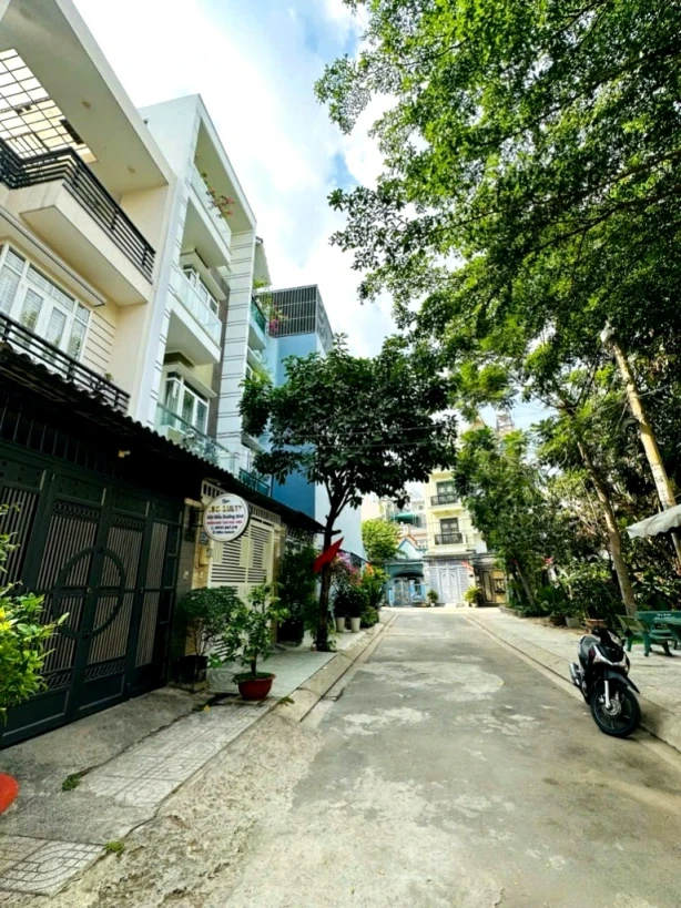 Khu VIP DreamHome - 64M² - 3 Tầng - Hẻm Xe Hơi 8m - Ngay Lê Văn Thọ