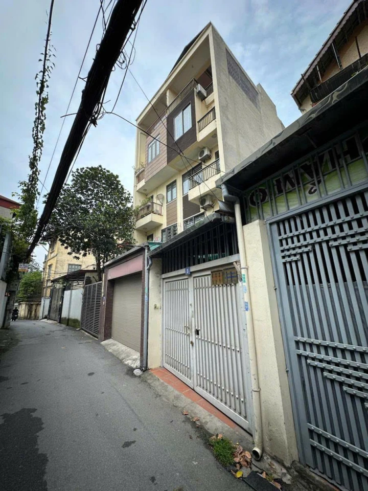 SỞ HỮU NGAY NHÀ  ĐẸP - GIÁ TỐT Tại Bồ Đề - Long Biên