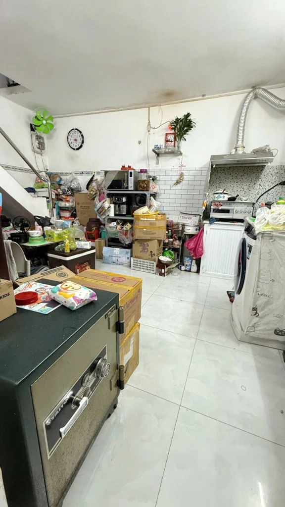 Nhà mới 2 tầng (5.8x10m) sát HXH đường Dương Bá Trạc P1Q8. Giá: 5.68 tỷ