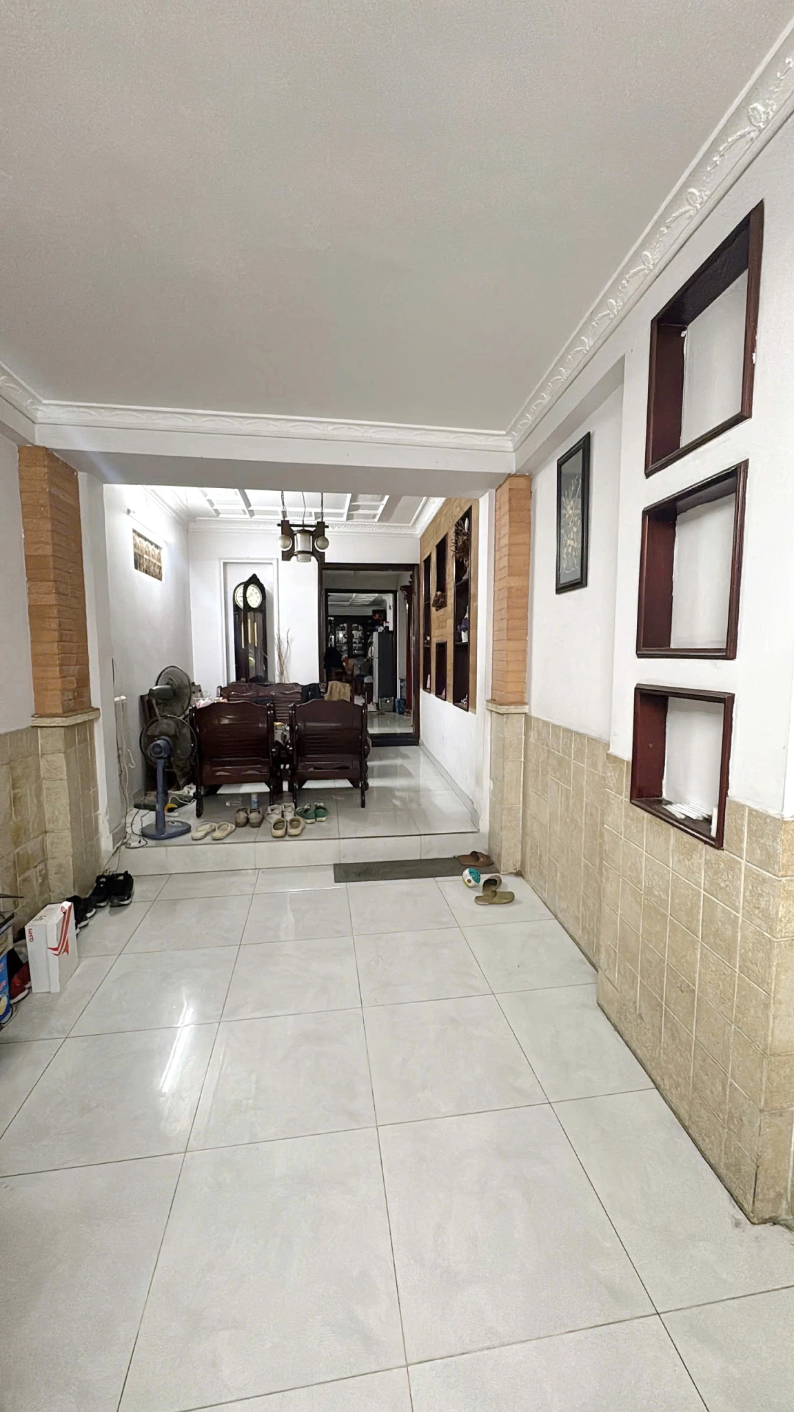 Nhà 4 tầng nở hậu MT Ông Ích Khiêm P14Q11. 16 tỷ TL