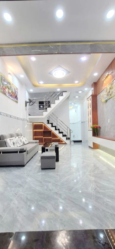 Nhà 3 tầng mới hẻm 1225 Phạm Thế Hiển P.Bình Đông. Giá: 5.78 tỷ bớt lộc