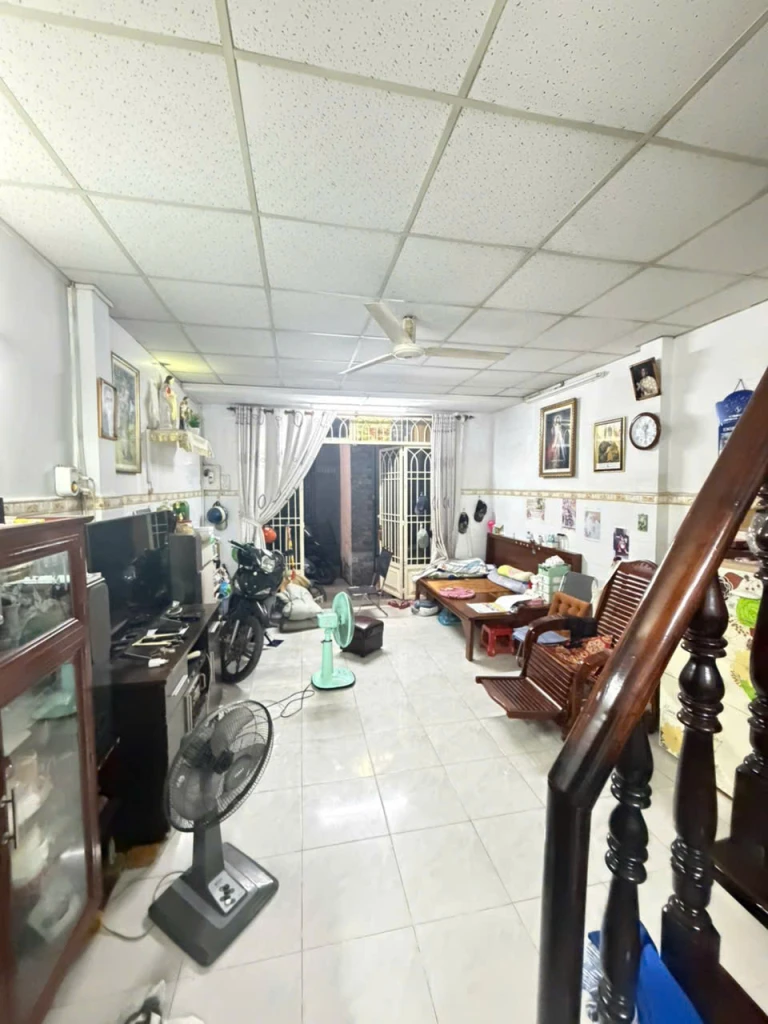 Nhà 2 tầng 2 mặt hẻm đường Phạm Thế Hiển, P6Q8. Giá 2,78 tỷ TL