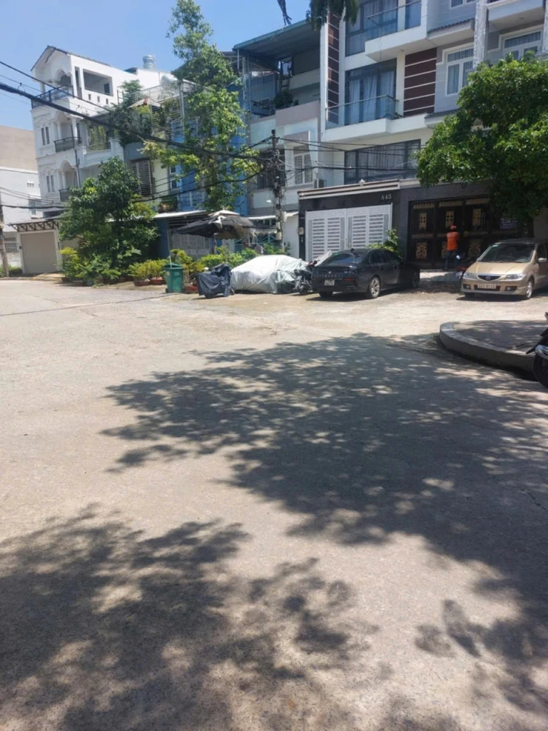 Mặt tiền đường Hoàng Quốc Việt - Quận 7 - Khu phân lô DỰ án Tạ Ngọc Thảo  - 100m2 - 2 tầng - 14.5 Tỷ