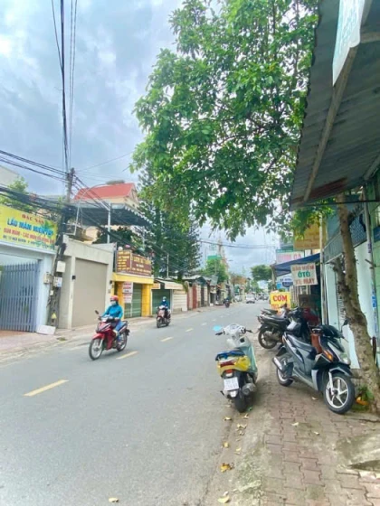 HIẾT – VỊ TRÍ ĐẸP NGAY NGÔ QUYỀN, QUẬN 9 
 Giá chỉ 10 tỷ - Cơ hội đầu tư sinh lời!