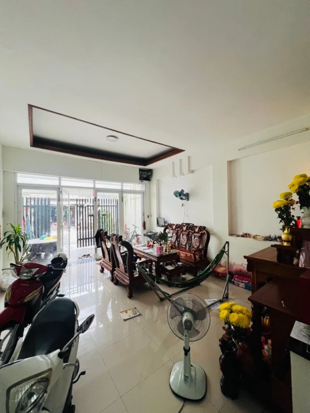 MẶT TIỀN PHÂN LÔ – NGAY CHỢ PHẠM THẾ HIỂN – NHÀ 5 TẦNG HOÀN CÔNG – NHỈNH 8 TỶ-0948.769.331