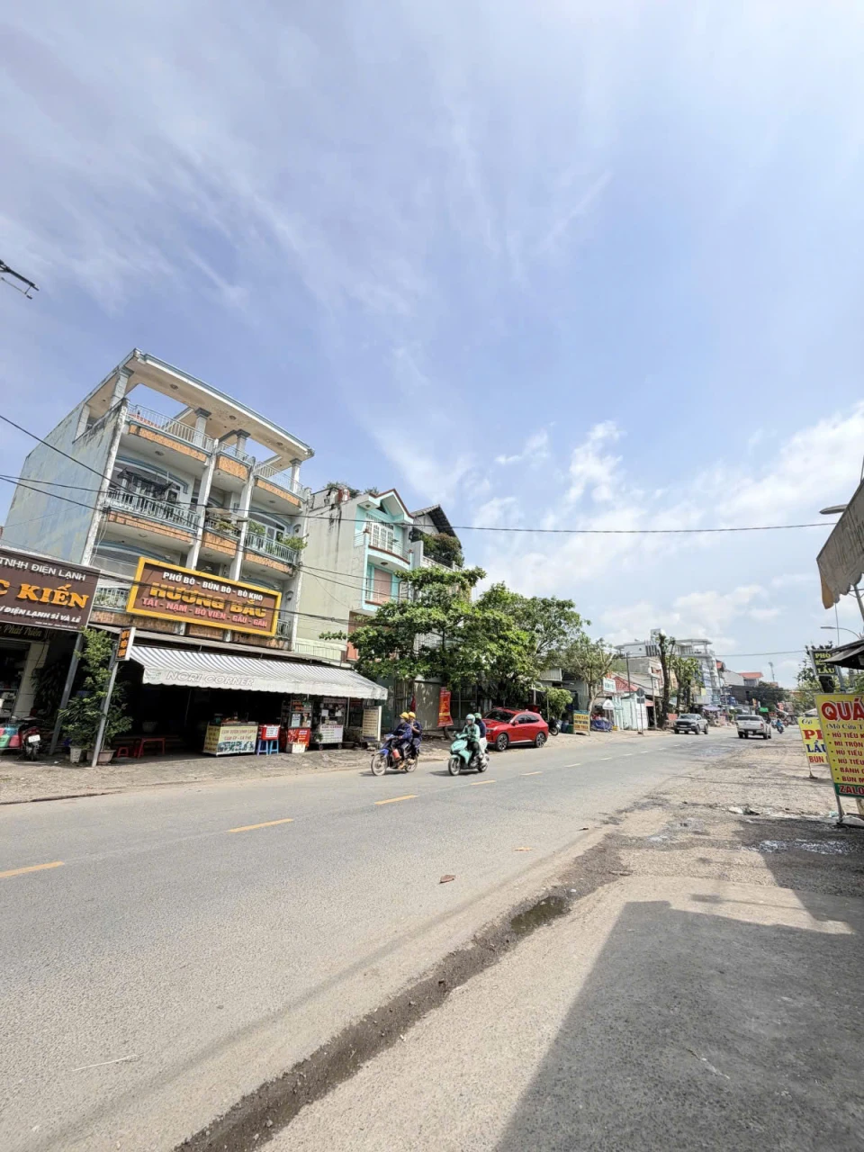 BÁN ĐẤT HẺM XE HƠI TĂNG NHƠN PHÚ A - NGAY CHỢ LÃ XUÂN OAI - NGANG KHỦNG 6.6M