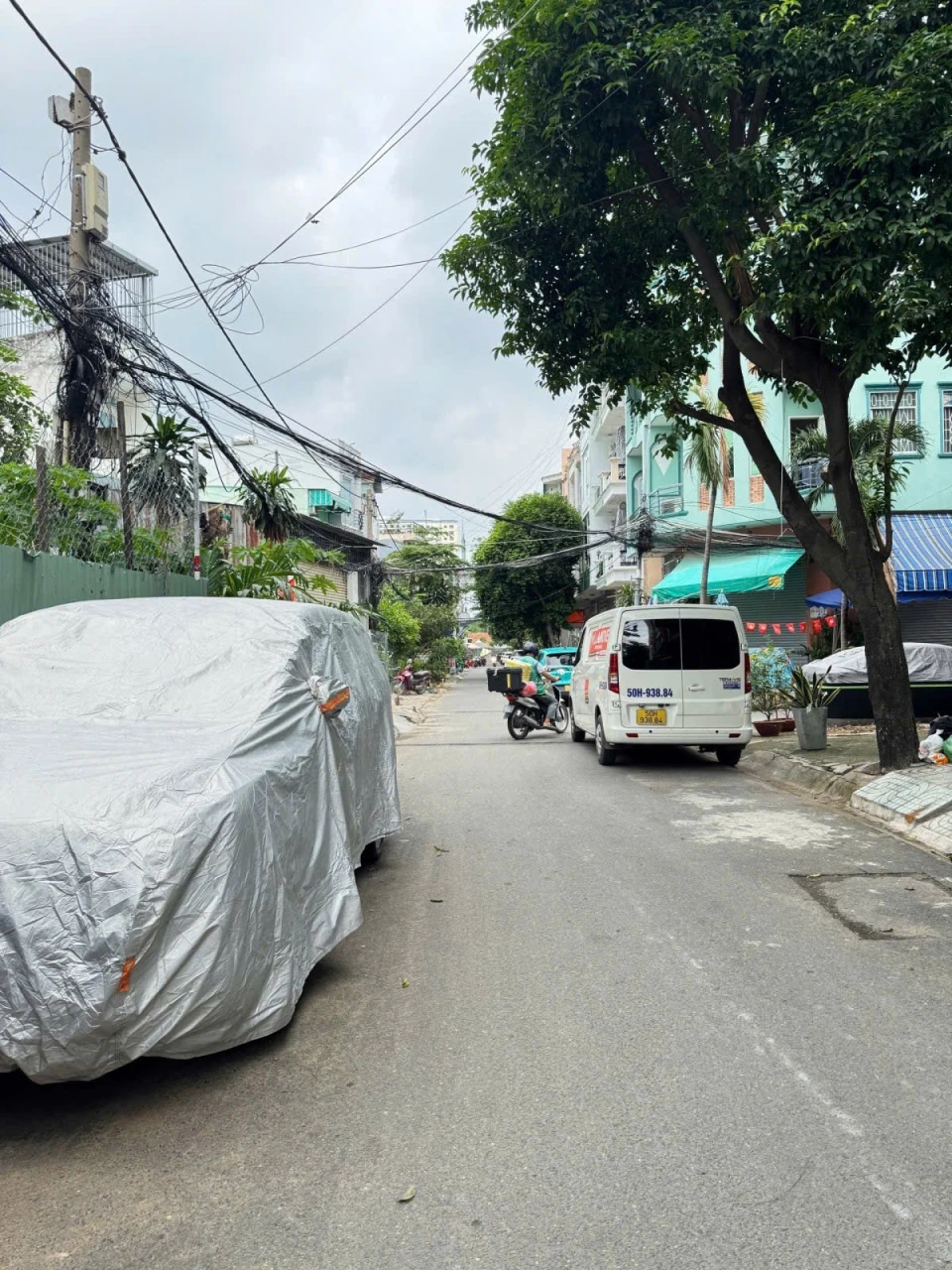 NHÀ 4 TẦNG BTCT – HẺM NHỰA Ô TÔ TRÁNH – NGUYỄN HỮU CẢNH P.22 – GẦN LANDMARK 81