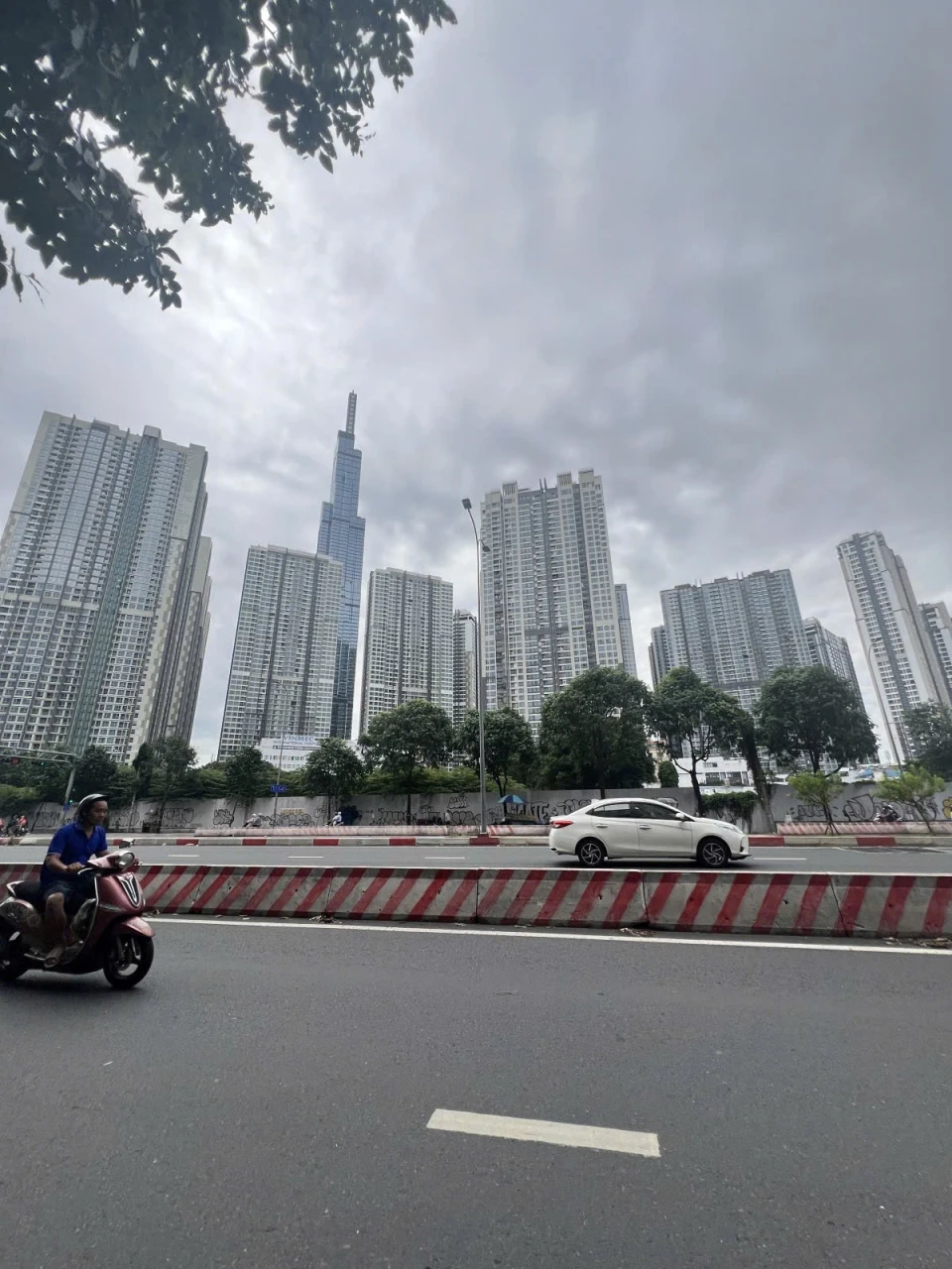 HXH NHỰA 8M – GẦN LANDMARK 81 – ĐẤT 100M² (4x25) – KHÔNG LỘ GIỚI – CHỈ 17.5 TỶ