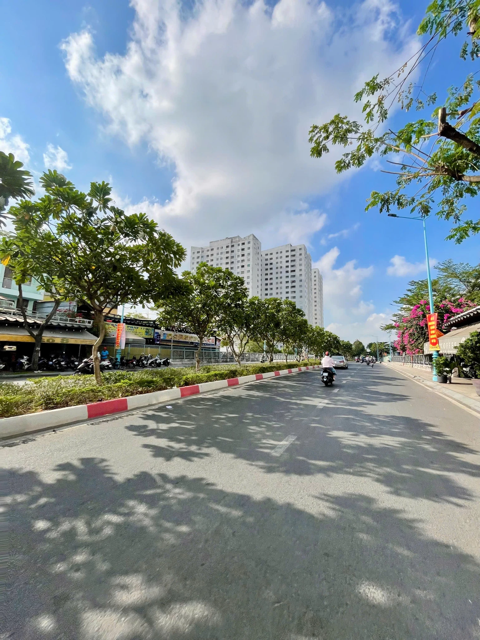 Có sẵn nền đẹp P.13 Bình Thạnh – 5x12 – xây cao 5 tầng (giá 9.49 tỷ)