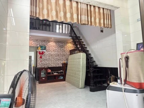BÁN NHÀ MẶT TIỀN NGUYỄN NHƯ ĐÃI.