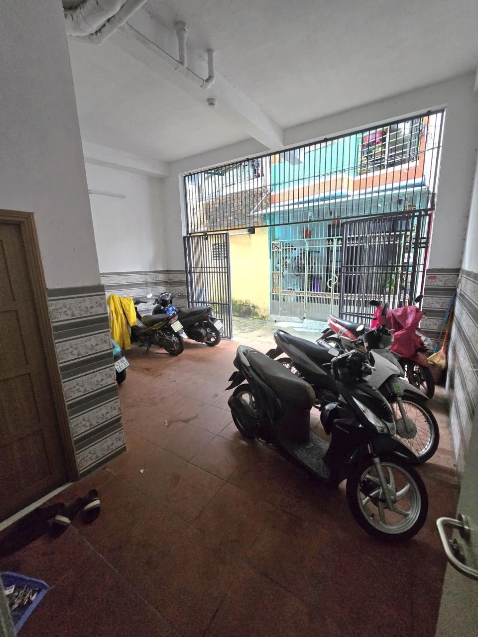 TÒA CĂN HỘ 3 TẦNG - 7 PHÒNG KIỆT 3.5M