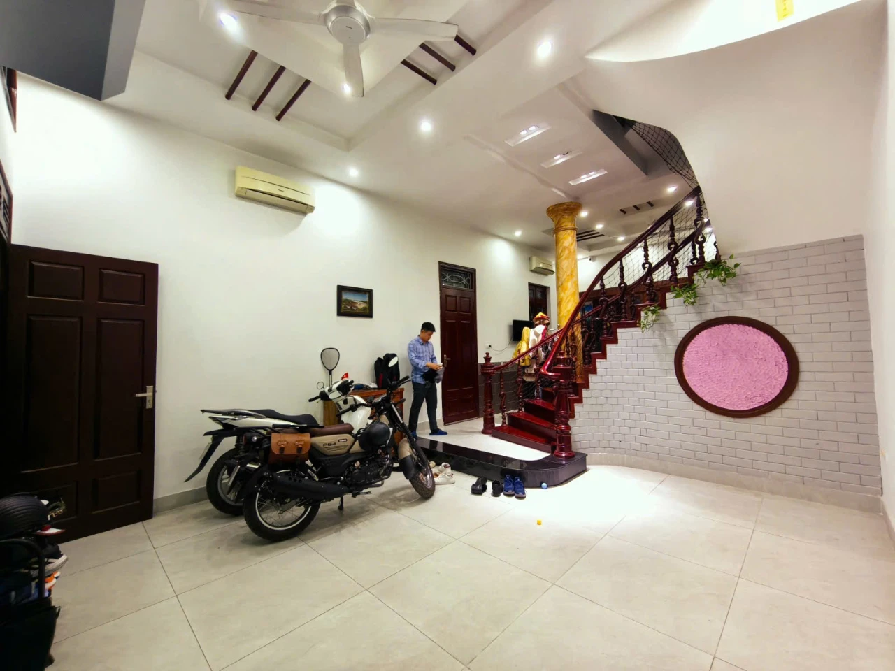 BÁN NHÀ NGUYỄN CẢNH DỊ, PHÂN LÔ, ÔTÔ TRÁNH- KD, VP, 60 M2, MẶT TIỀN 5,5 M, GIÁ 28,5  TỶ.