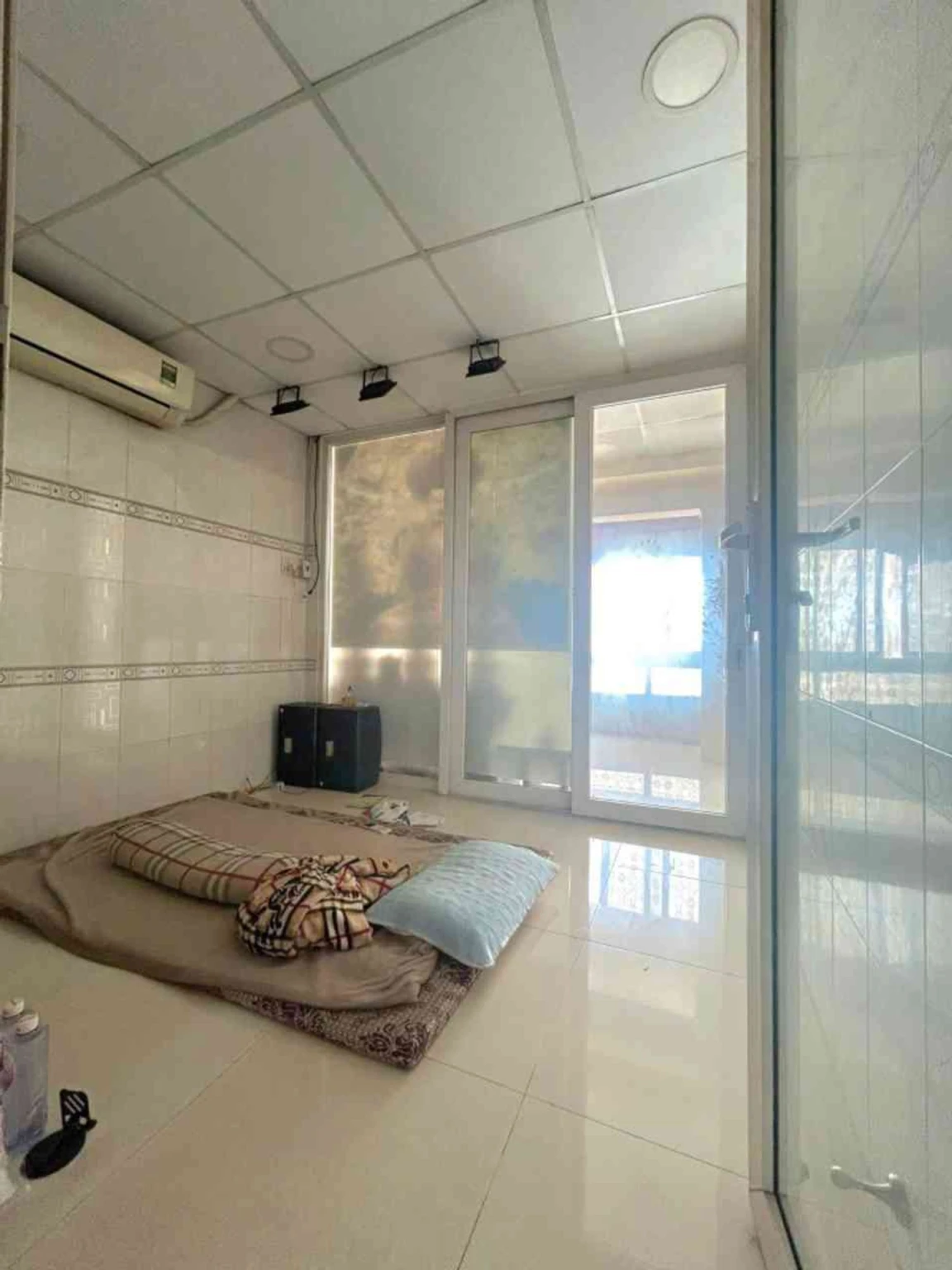 HƠN 2 TỶ CÓ NHÀ 3 TẦNG CMT8 3PN GẦN METRO SỐ 2