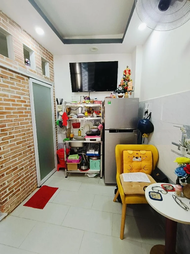 Bán nhà Nguyễn Thái Bình, 3 tầng 2PN hẻm thông Xuân Diệu