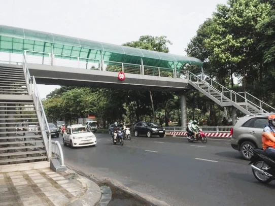 NHÀ HẺM THÔNG HOÀNG VĂN THỤ GẦN MẶT TIỀN NHỈNH 2 TỶ