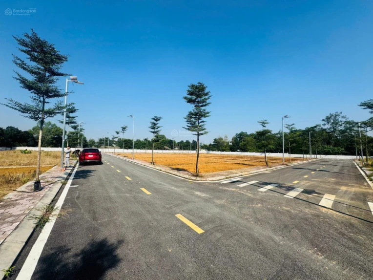 Bán đất thổ cư Phú Cát, Quốc Oai, Hà Nội. 100m2, MT 5m, 3.9 tỷ, sổ đỏ chính chủ. LH: 0944090291