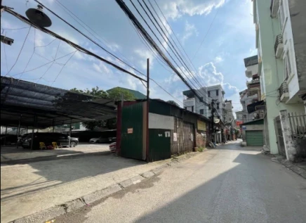 ĐỂ KỊP THỜI GIAN NHẬP HỌC CHO CON CHỦ NHÀ THA THIẾT NHỜ BÁ.N NHANH GIÚP CĂN NHÀ Vĩnh Hưng