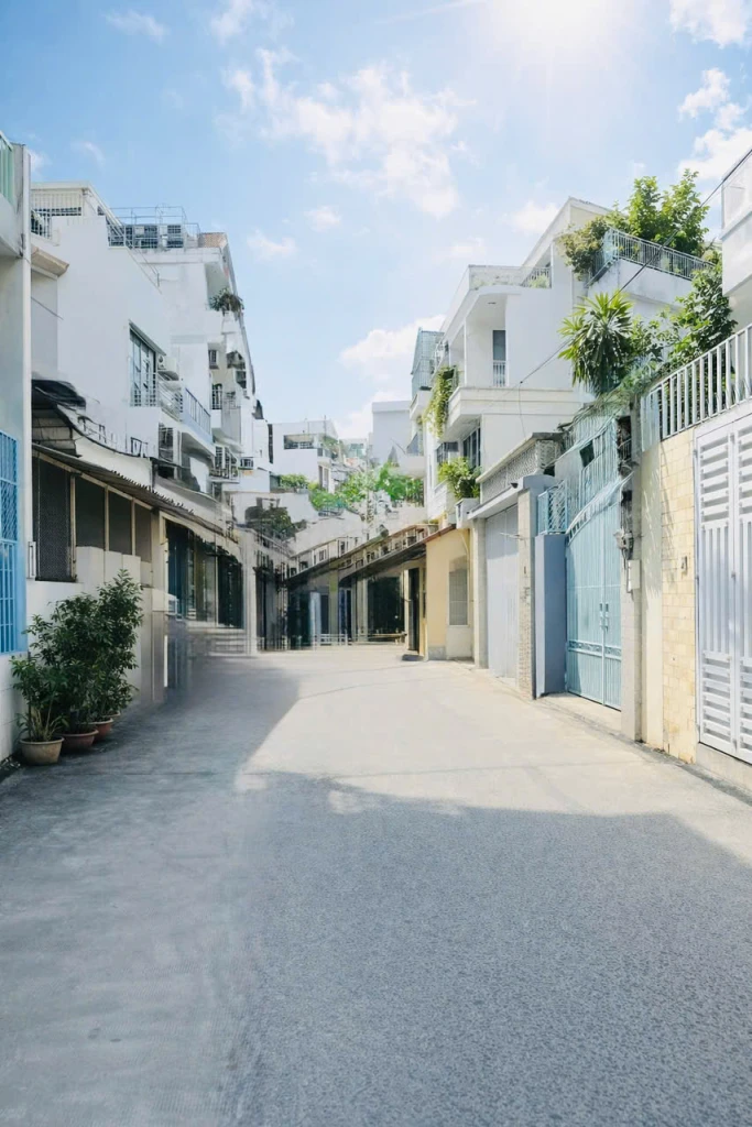 Bán nhà lô góc Trần Quang Diệu, trung tâm Quận 3 – hẻm thông, không qua hoạch lộ giới. 



 











.